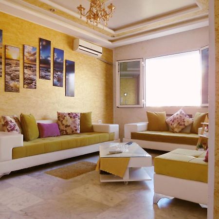 Beautiful Appartment With A Glorious Sea View 莫纳斯提尔 外观 照片