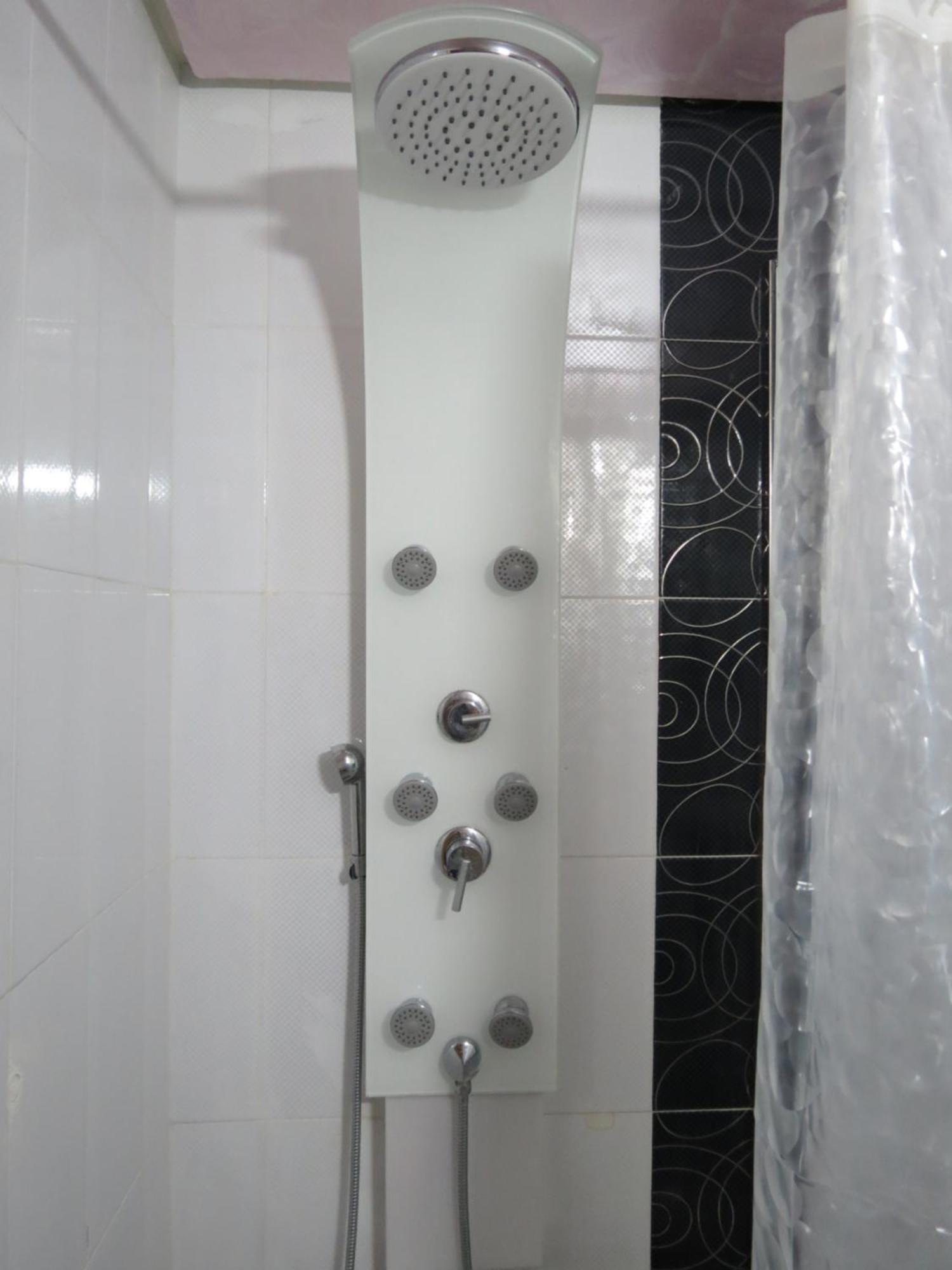 Beautiful Appartment With A Glorious Sea View 莫纳斯提尔 外观 照片
